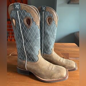 Twisted X Men's 8D/WMN’s 10 Ruff Stock Western Boot brown leather w/blue MRS0027